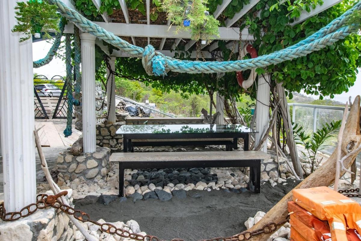 Onyx-- A Gem At Dee'S Pearl Villa Carriacou Exterior photo